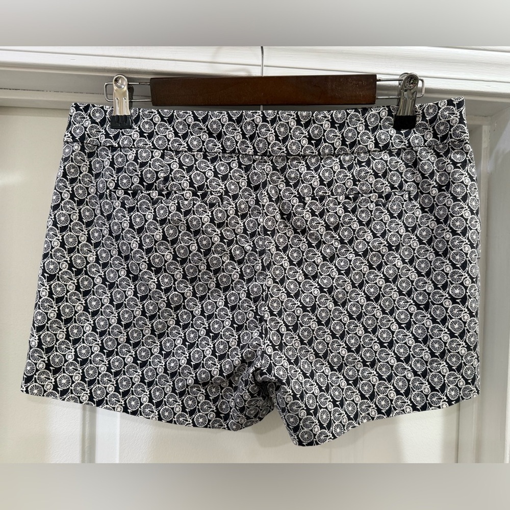 Banana Republic Hampton Fit Bicycle 🚲 Print Shorts Size 8